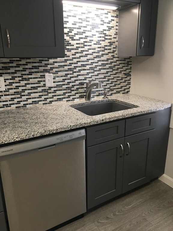 100 Sycamore St Unit C, Millbury, MA 01527 Room for Rent in Millbury