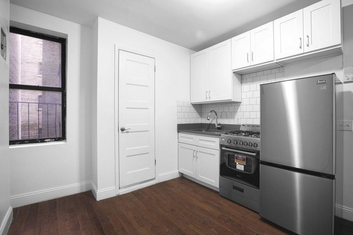 Building Photo - 2 bedroom in New York NY 10011