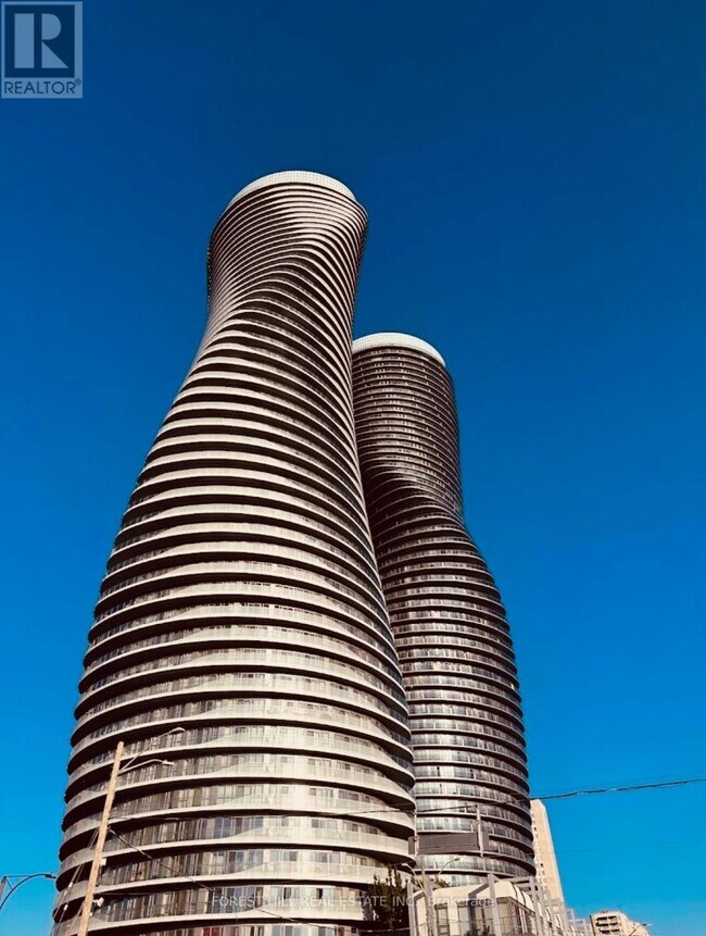 Building Photo - 50 Absolute Ave