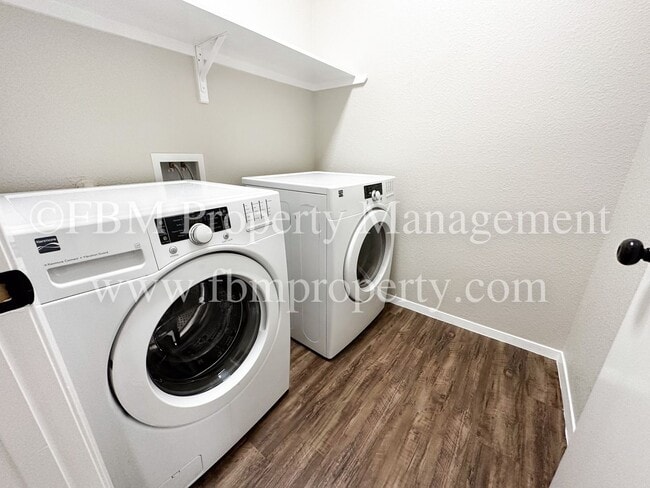 Photo - 818 Rose Street, Unit A Apartment