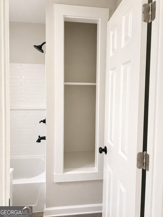 Foto del edificio - 1522 Central Ave