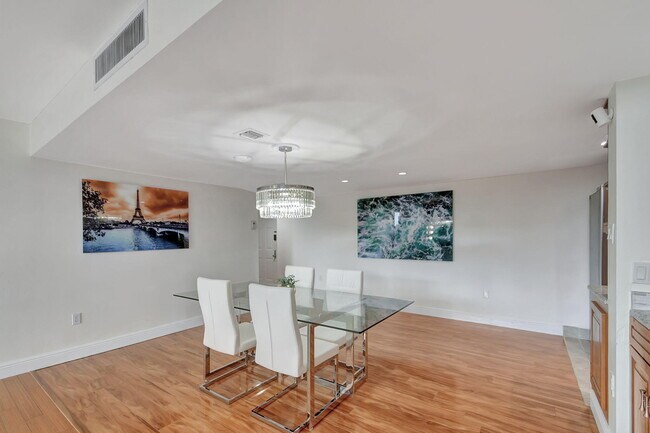 Foto del edificio - 5600 N Flagler Dr