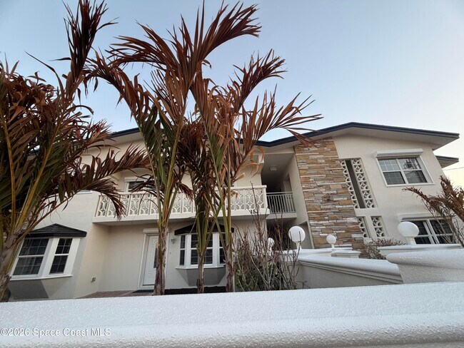 Building Photo - 154 Crescent Beach Dr