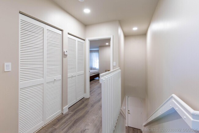 Foto del edificio - 13792 Creston Pl
