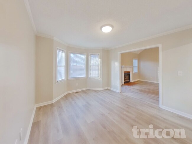 Foto del edificio - 100 Flagstar Ct