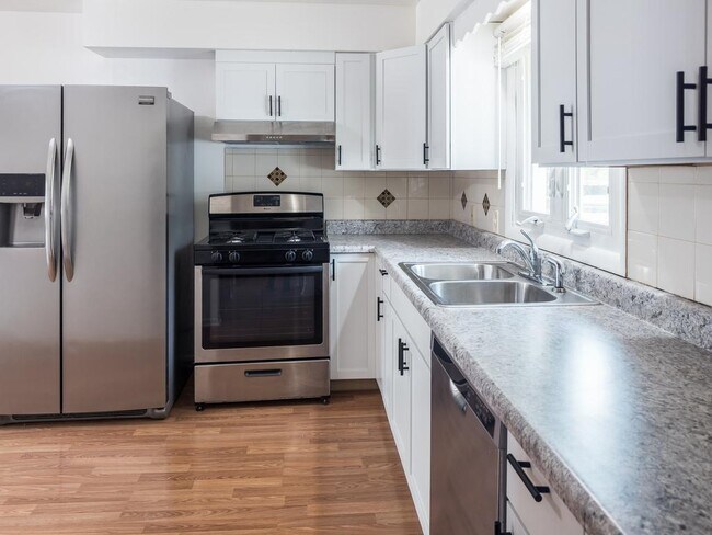 Foto del edificio - 4281 Wilson Ave SW