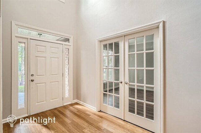Building Photo - 1681 River Crest Way, Lawrenceville Ga 300...