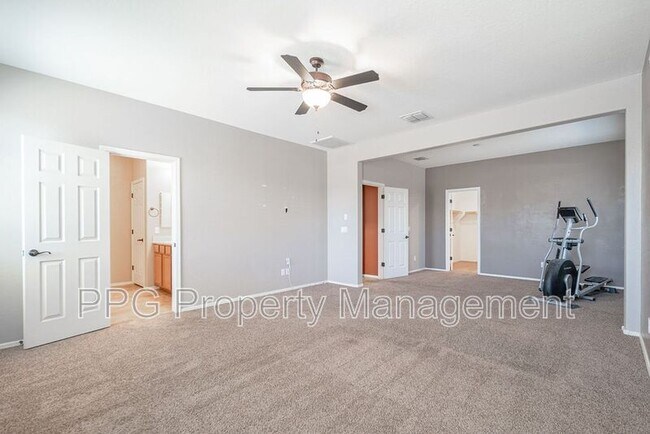 Building Photo - 16371 W Mesquite Dr