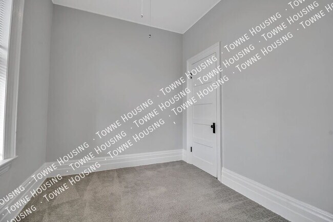 Foto del edificio - 215 Allen St