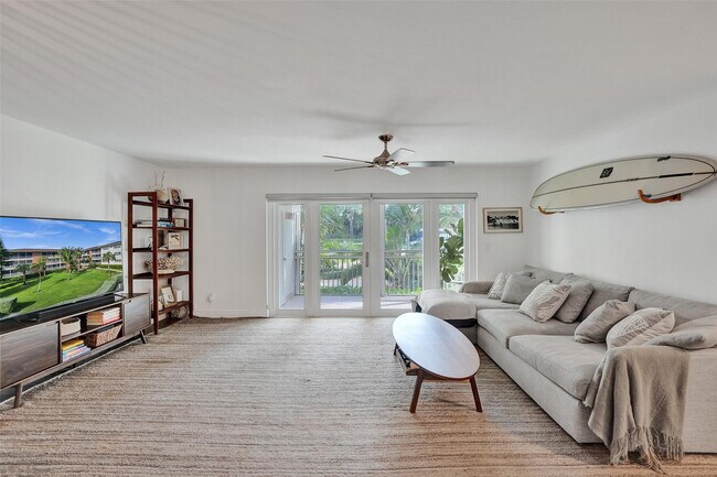 Foto del edificio - 2501 S Ocean Blvd