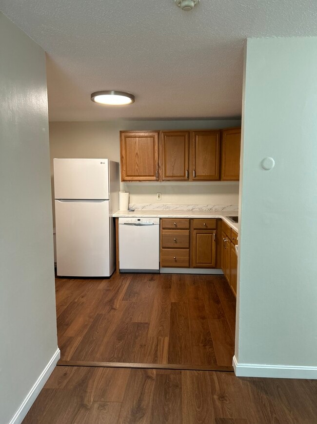 Building Photo - 1 Lancelot Court