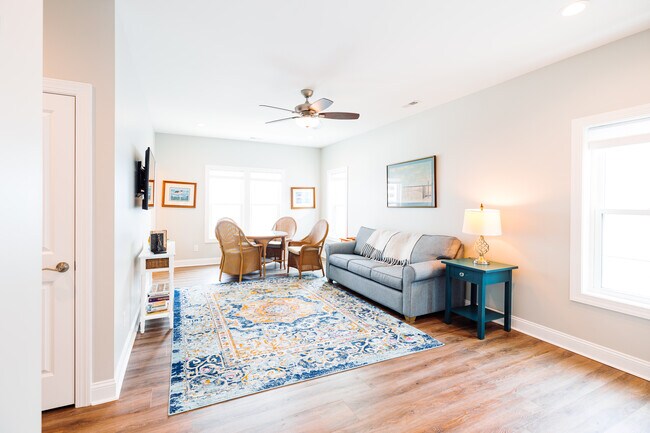 Foto del edificio - 1613 Bowfin Ln