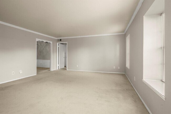 Foto del edificio - 353 N Post Oak Ln