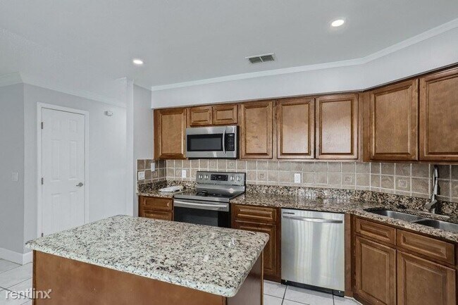 Foto del edificio - 4 br, 2 bath House - 1030 Jodi Ridge Ct UNIT