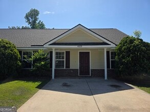 Building Photo - 4009 Winfield Dr