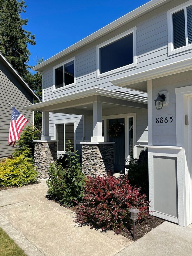 Primary Photo - Lovely Silverdale 4 bedroom available now