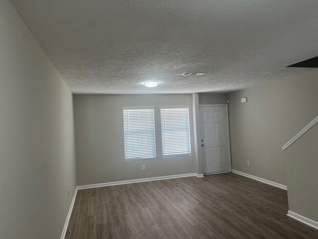 Photo - 5428 Cedar Ash Crossing Townhome