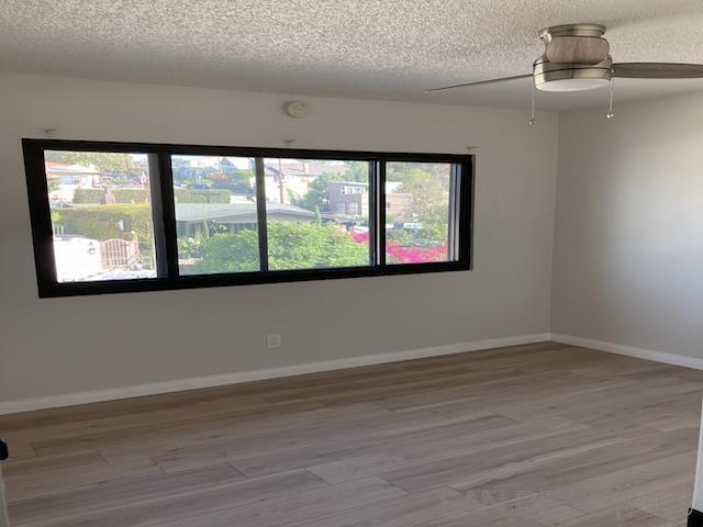 Foto del edificio - 811 W Nutmeg St
