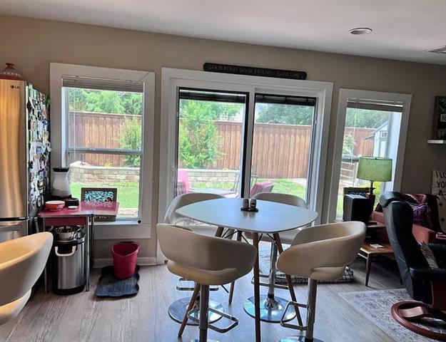 Foto del edificio - 208 N Walnut St