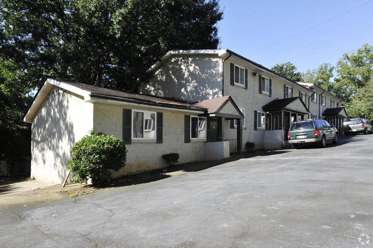 Foto del edificio - 395 James P Brawley Dr NW