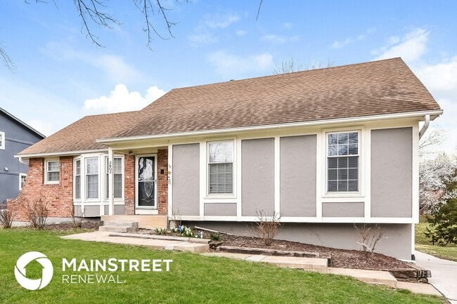 Building Photo - 3903 SW Linden Ln