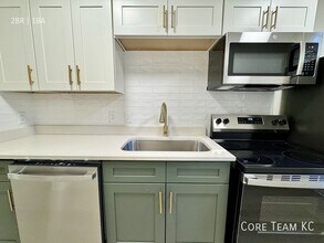 Building Photo - 4337 Mercier St