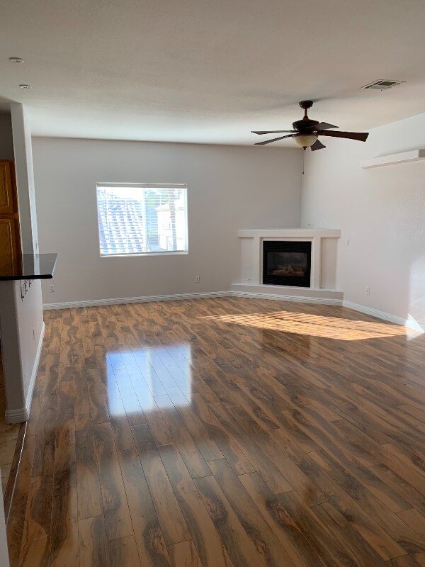 Foto del edificio - 6701 Squaw Mountain Dr