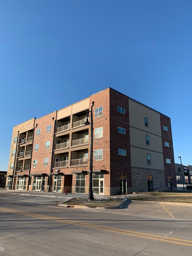 Foto principal - 415 Center Pl SW
