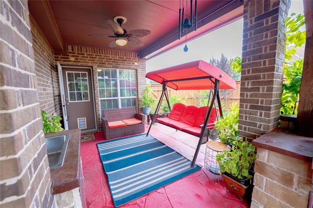 Foto del edificio - 12339 Shumard Ln