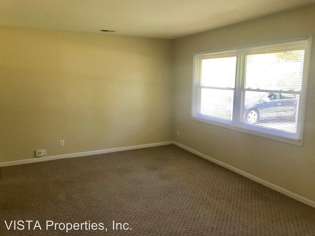Building Photo - 3 br, 1 bath House - 5912 Alanadale Dr.