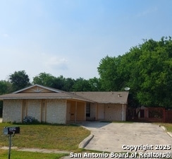Primary Photo - 5729 Alnwick St