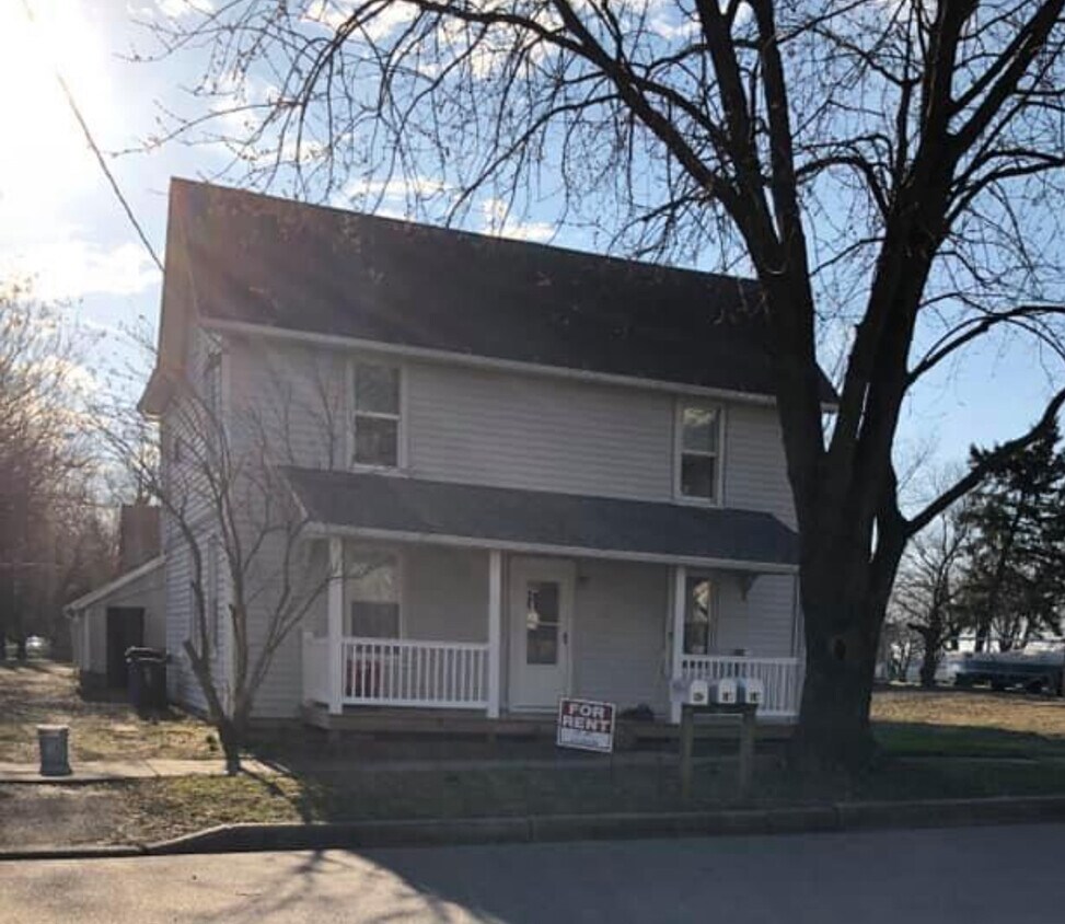 Primary Photo - 5 Maryland Ave