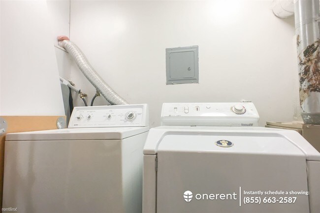 Foto del edificio - 3 br, 2 bath House - 366 Cumberland St