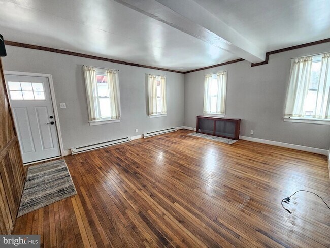 Foto del edificio - 2054 Swamp Pike