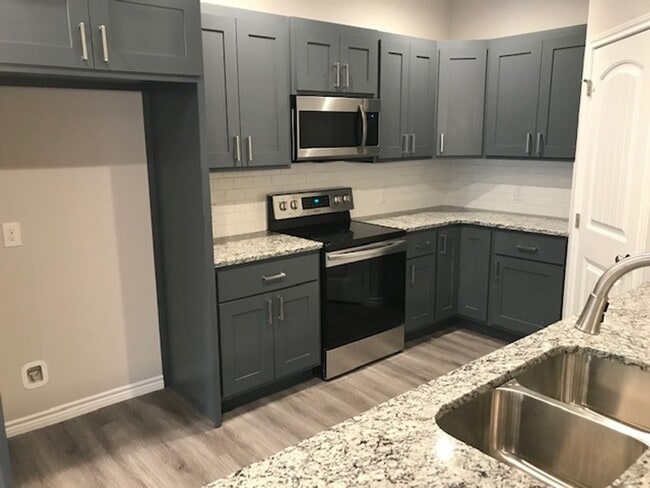 Building Photo - 2852 Melissa Ln