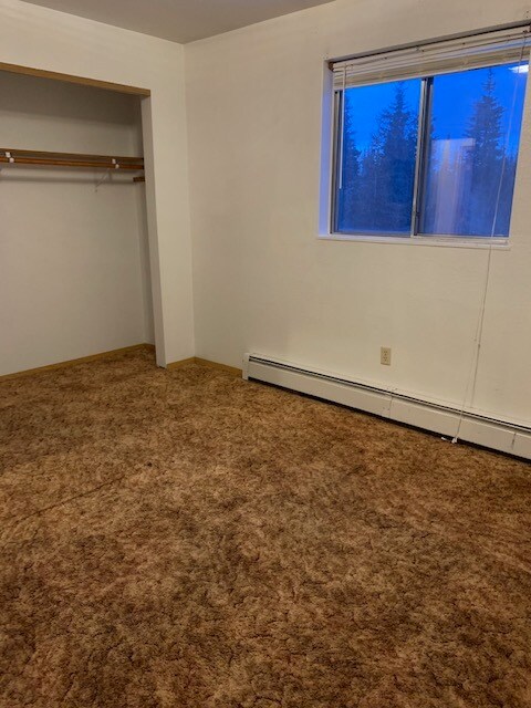 Building Photo - 35575 Arlyann Way