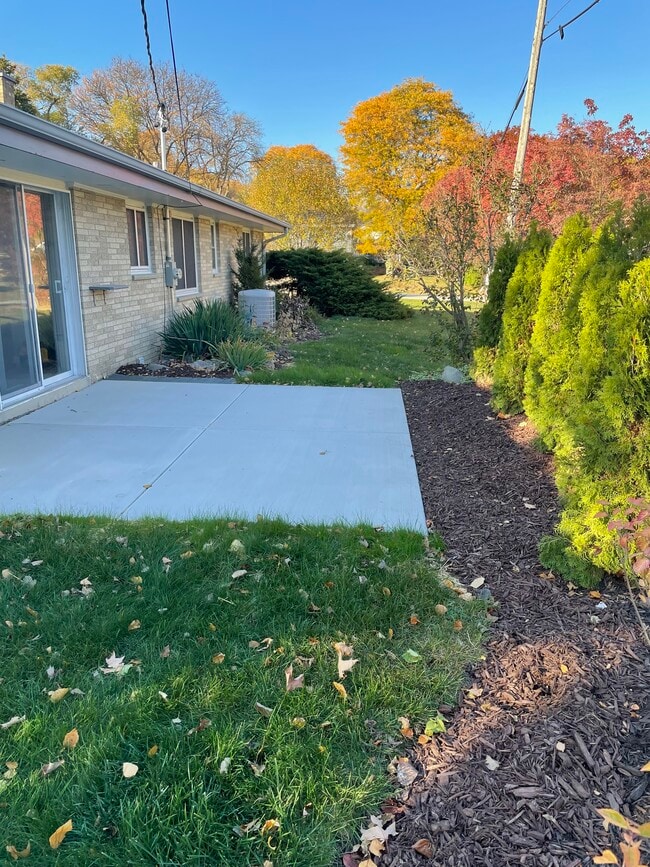 patio area - 630 Wilson Dr