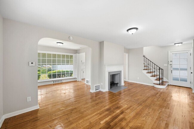 Foto del edificio - 26900 Forestview Ave