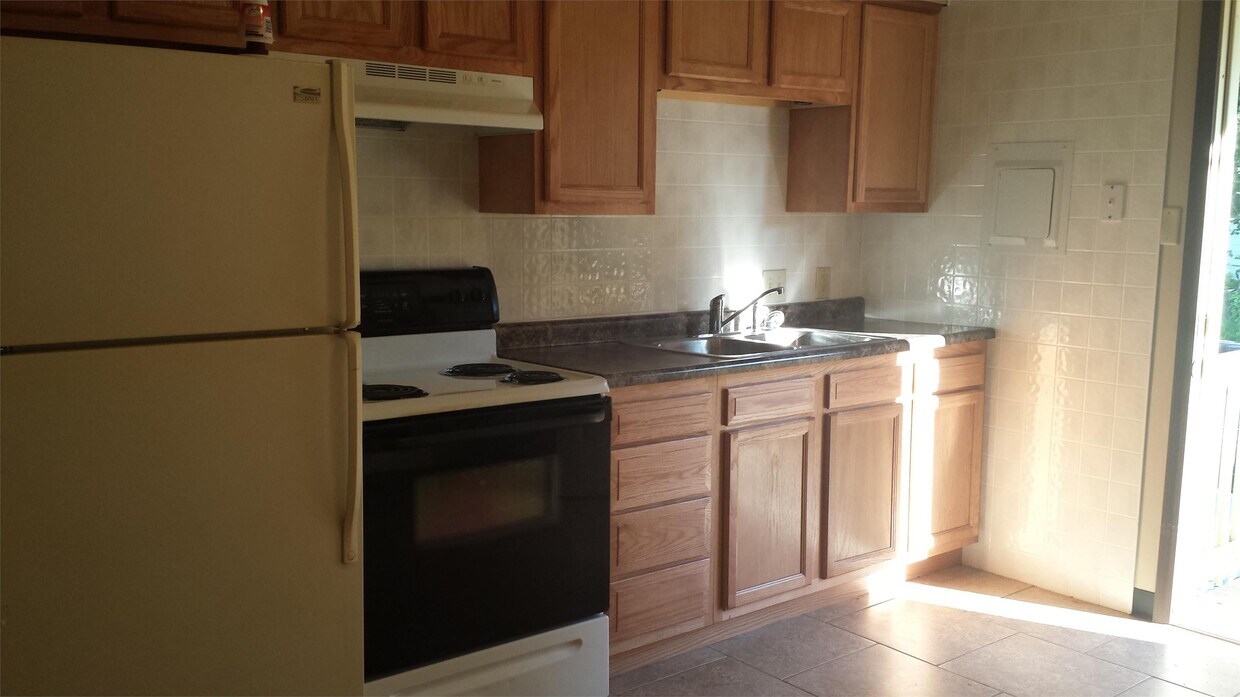 Primary Photo - 4475 W Bellview Dr