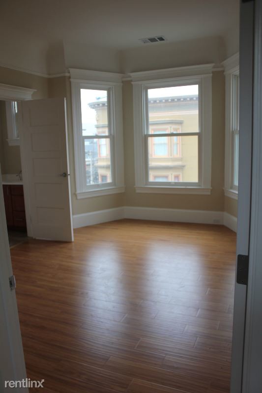 Building Photo - 4 br, 2 bath Apartment - 303 Church Street