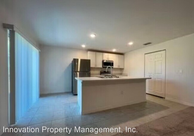 Foto del edificio - 4 br, 2 bath House - 539 Finch Ct.