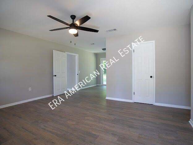 Building Photo - 2937 Sholtz Ave