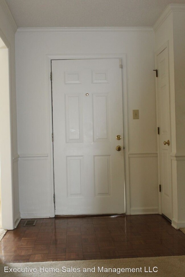 Building Photo - 3 br, 2 bath House - 213 Wyatt Drive