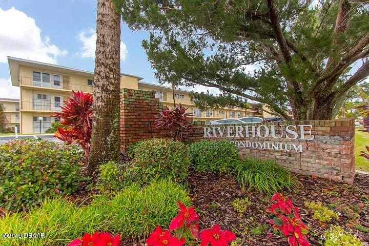 Foto principal - 719 S Beach St