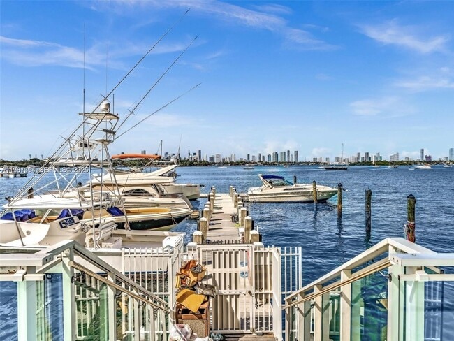 Building Photo - 1200 West Ave