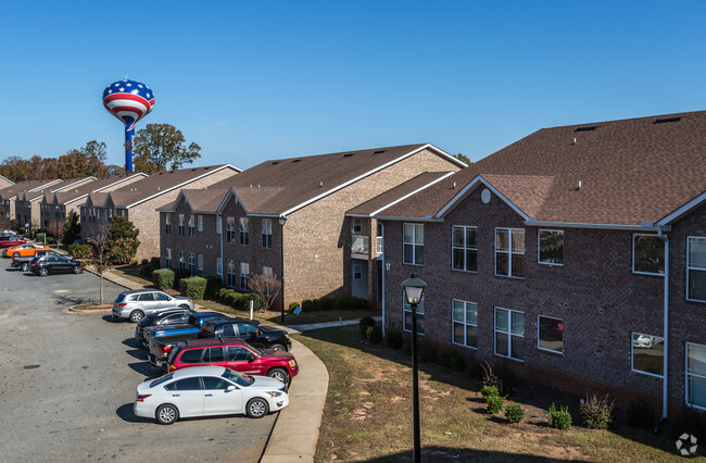 Building Photo - Lenox Pointe