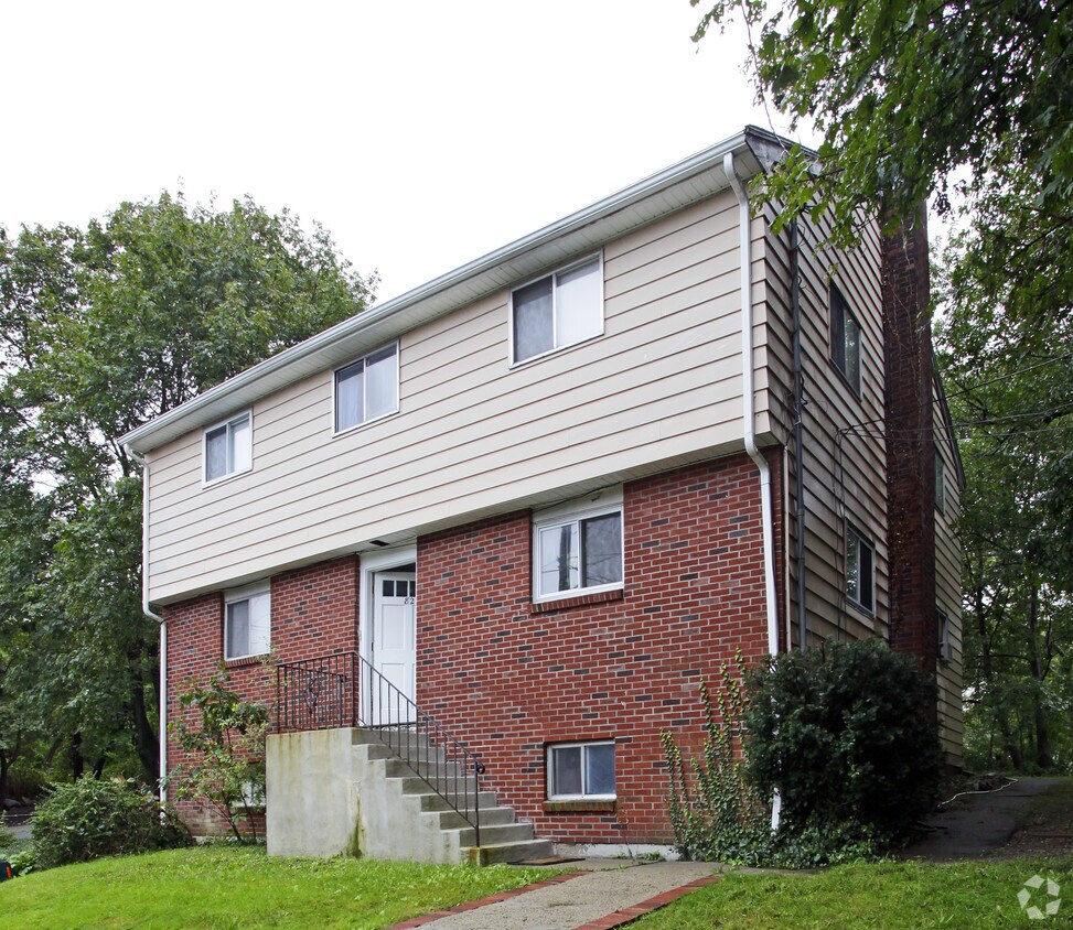 Foto principal - 80-82 Scotch Pond Pl
