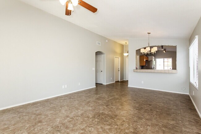 Foto del edificio - 18139 N Skyhawk Dr