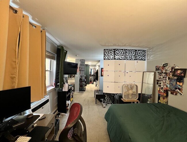 Foto del edificio - 619 W Stratford Pl