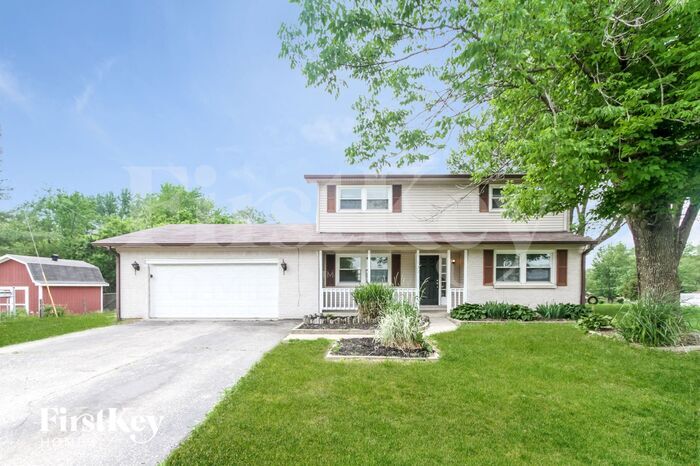 Primary Photo - 130 Circle Dr